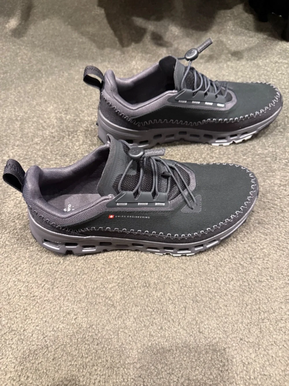 On Hiking Sneakers - Picture 5 of 6